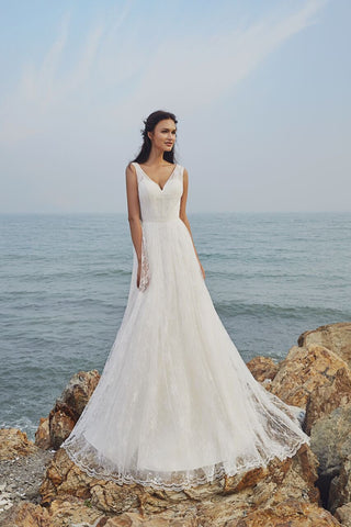 chic Bohemian beach look lace chiffon satin fit & flare wedding dress