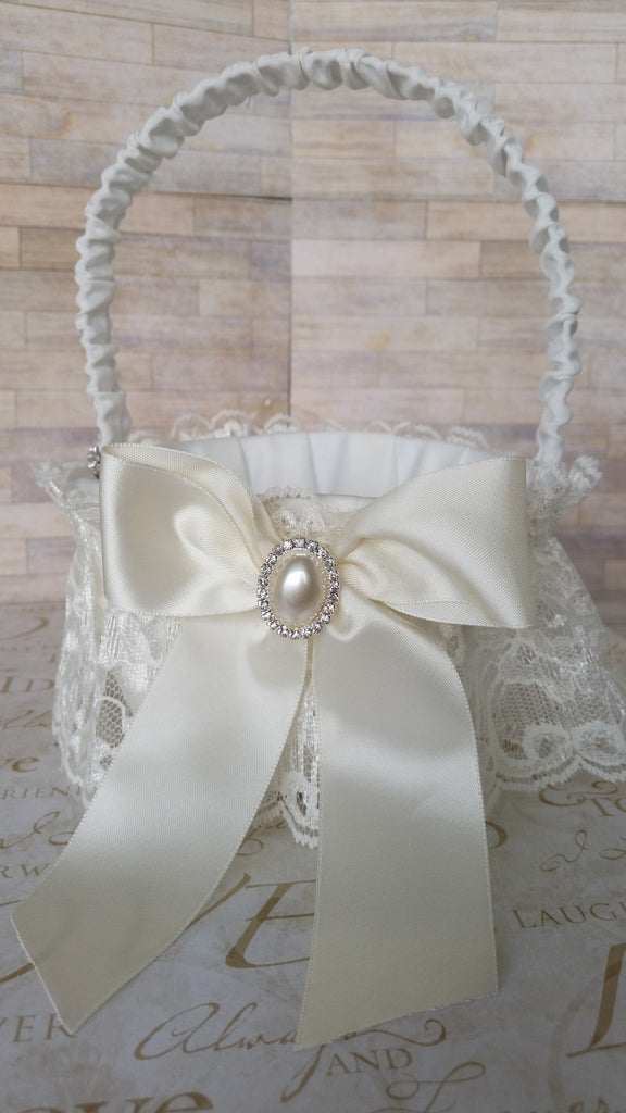 Wedding accessories flower girl basket