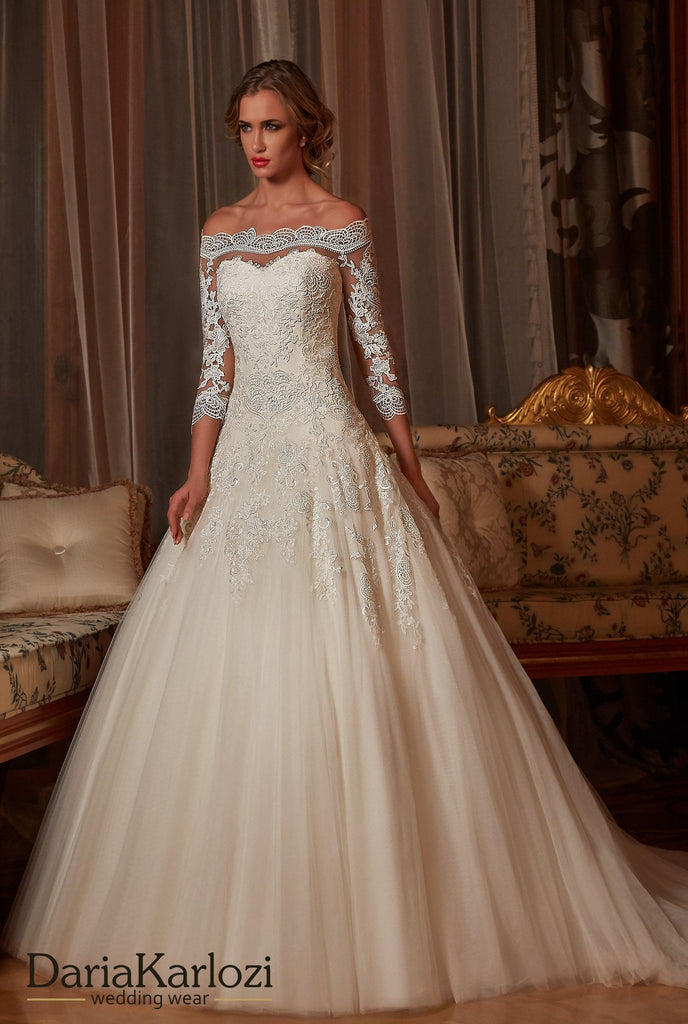 Ivory lace wedding dress ball gown A-Line long sleeve
