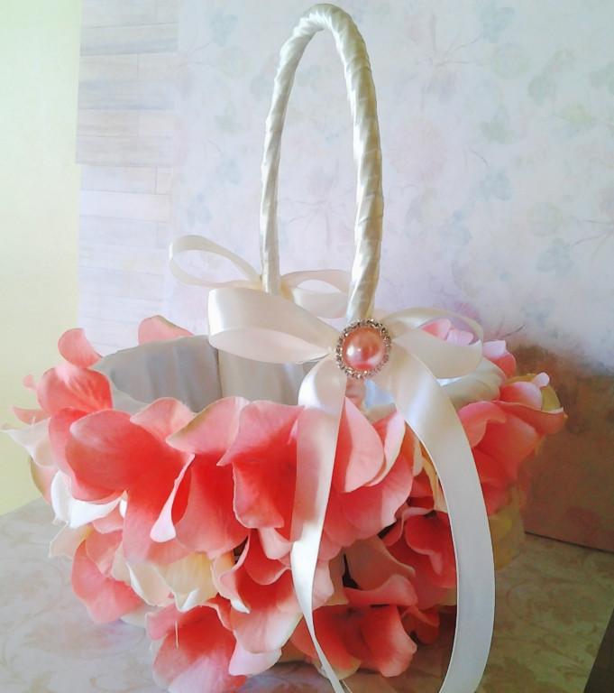 Wedding accessories flower girl basket