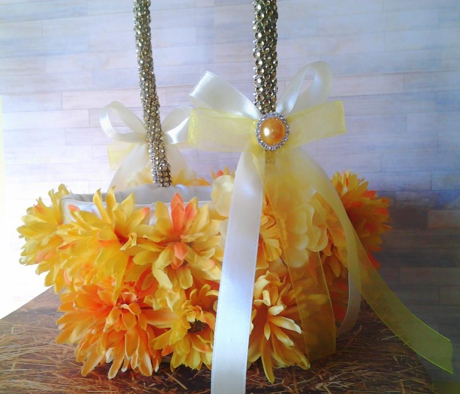 Wedding accessories flower girl basket