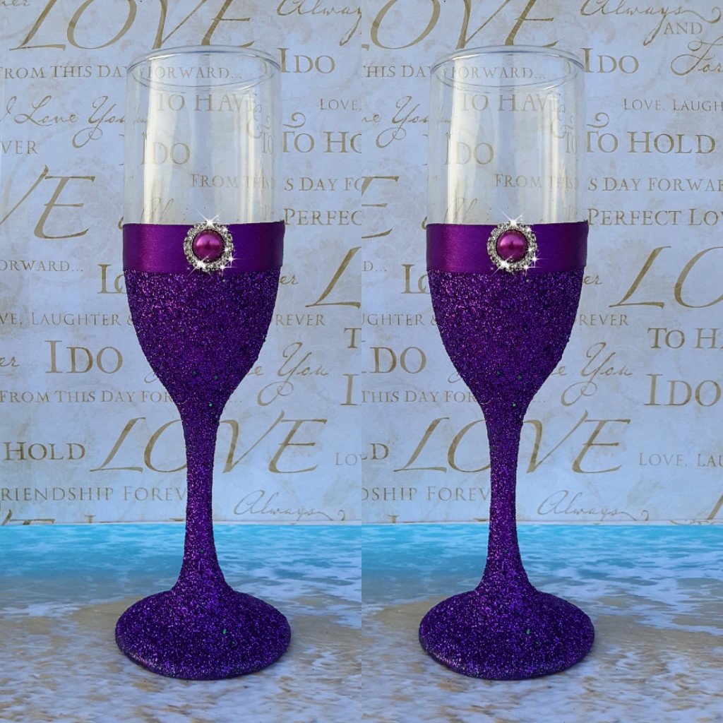 Wedding accessories 2 pcs champagne glasses