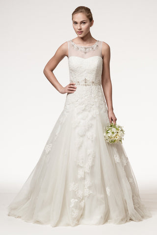 Wedding dress lace A-line ball gown SLEEVELESS, BATEAU NECK, TRUMPET