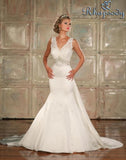 Lace beading mermaid gown wedding dress