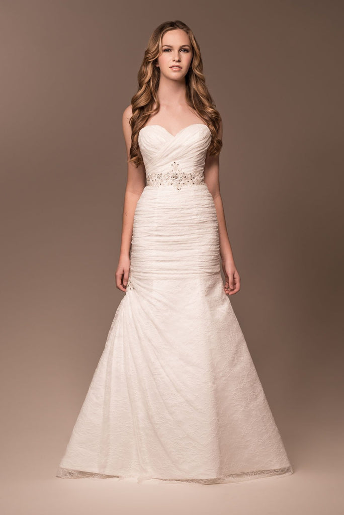 Wedding dress lace STRAPLESS, SWEETHEART, MERMAID