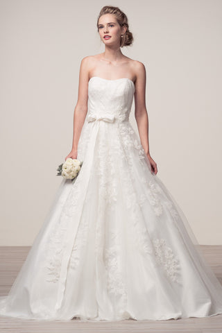 Wedding dress lace STRAPLESS, SWEETHEART NECK, A-LINE