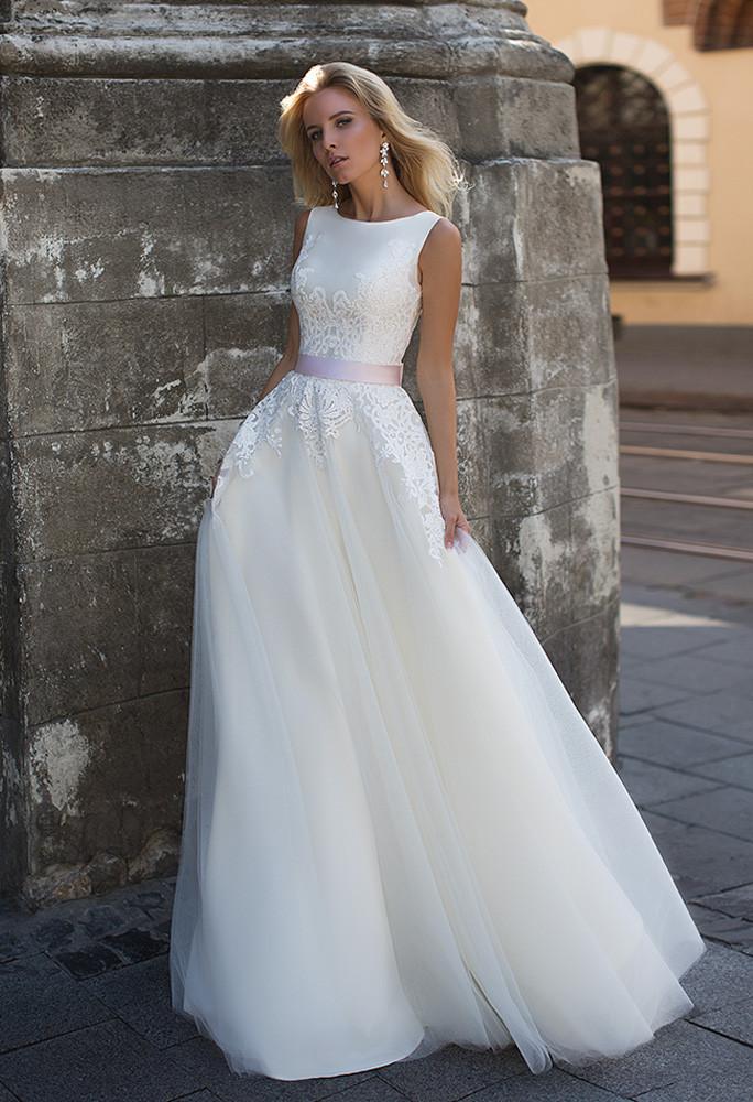 Lace princess ball gown lace A-Line wedding dress