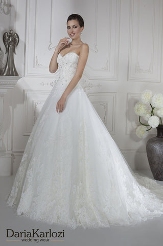 Lace tulle wedding dress trumpet mermaid strapless