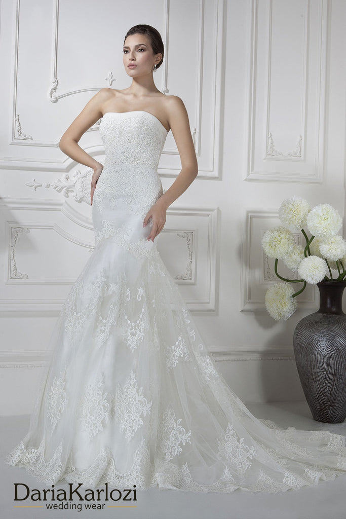Lace tulle wedding dress trumpet mermaid strapless