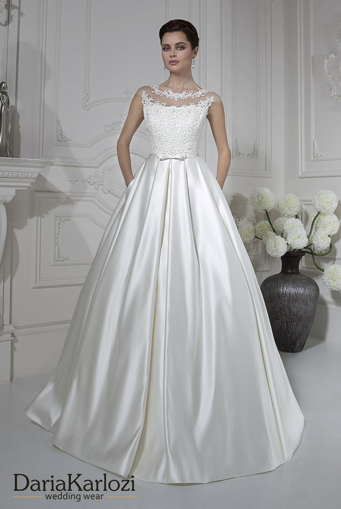 Ivory lace satin rhinestones wedding dress ball A-line