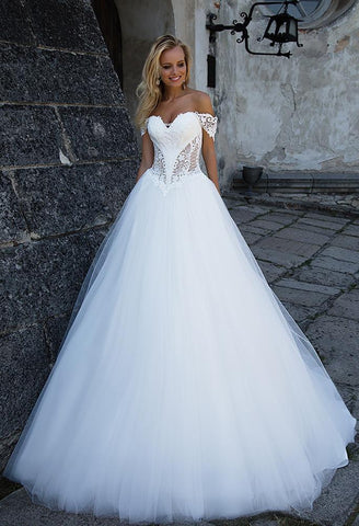 Lace sleeve ivory princess ball gown lace A-Line wedding dress