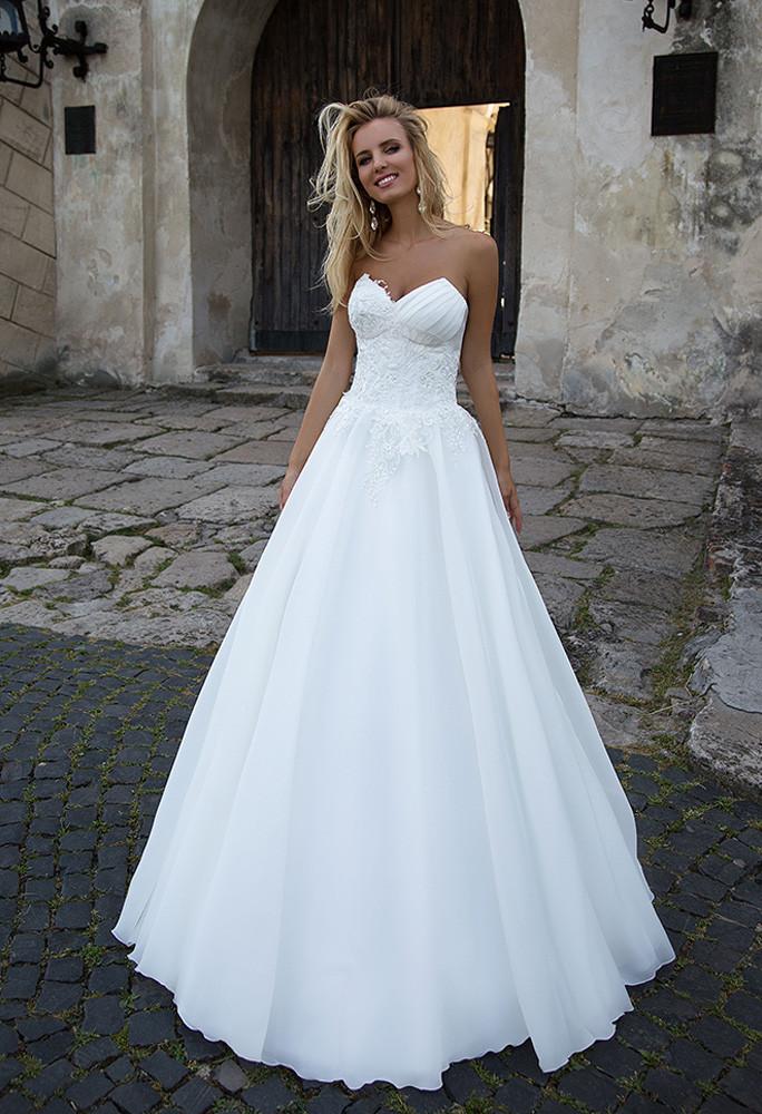 Lace A-LINE Wedding Dress